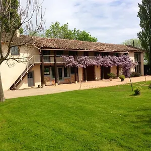Frühstückspension Les Barelles, Saint-Jean-de-Thurigneux